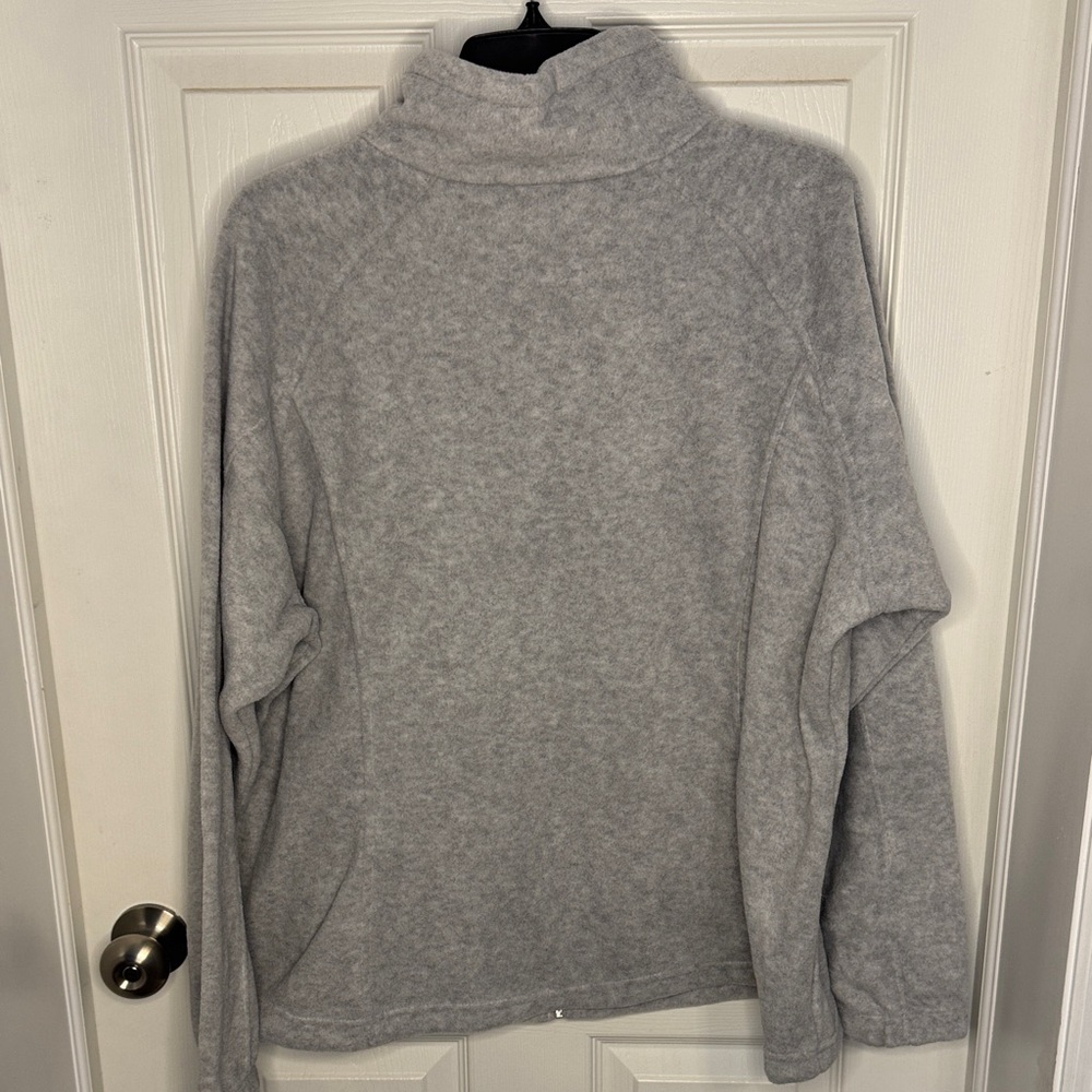 NWT Women’s Columbia Light Gray Fleece Jacket - Picture 7 of 10